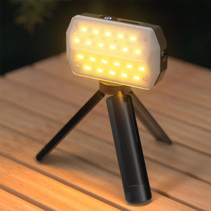 Przenośna lampa kempingowa na  – Outdoor Camping Lantern recenzja i cena